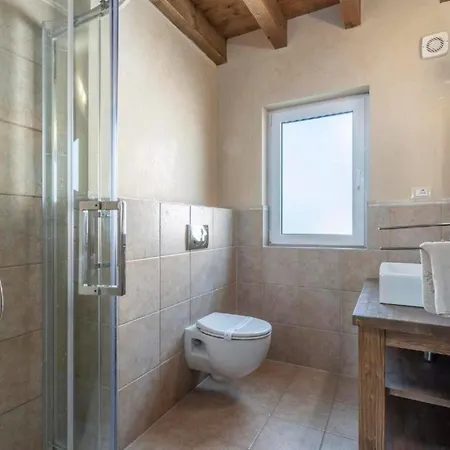 Tolles Ferienhaus In Premantura * Pula