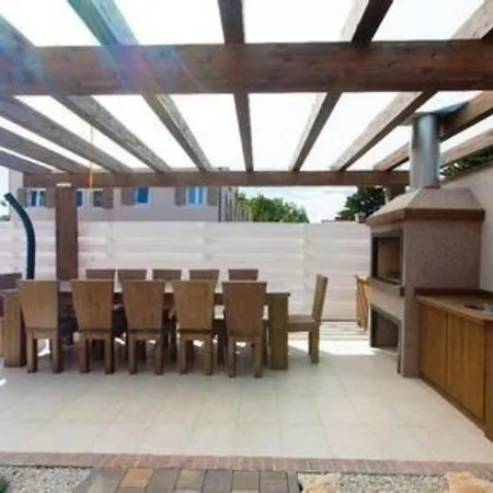 Tolles Ferienhaus In Premantura * Pula